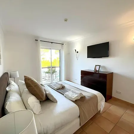 High-end 2br In Sol